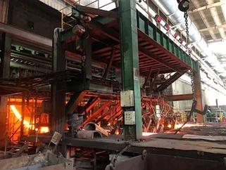 Stroj za litje jekla